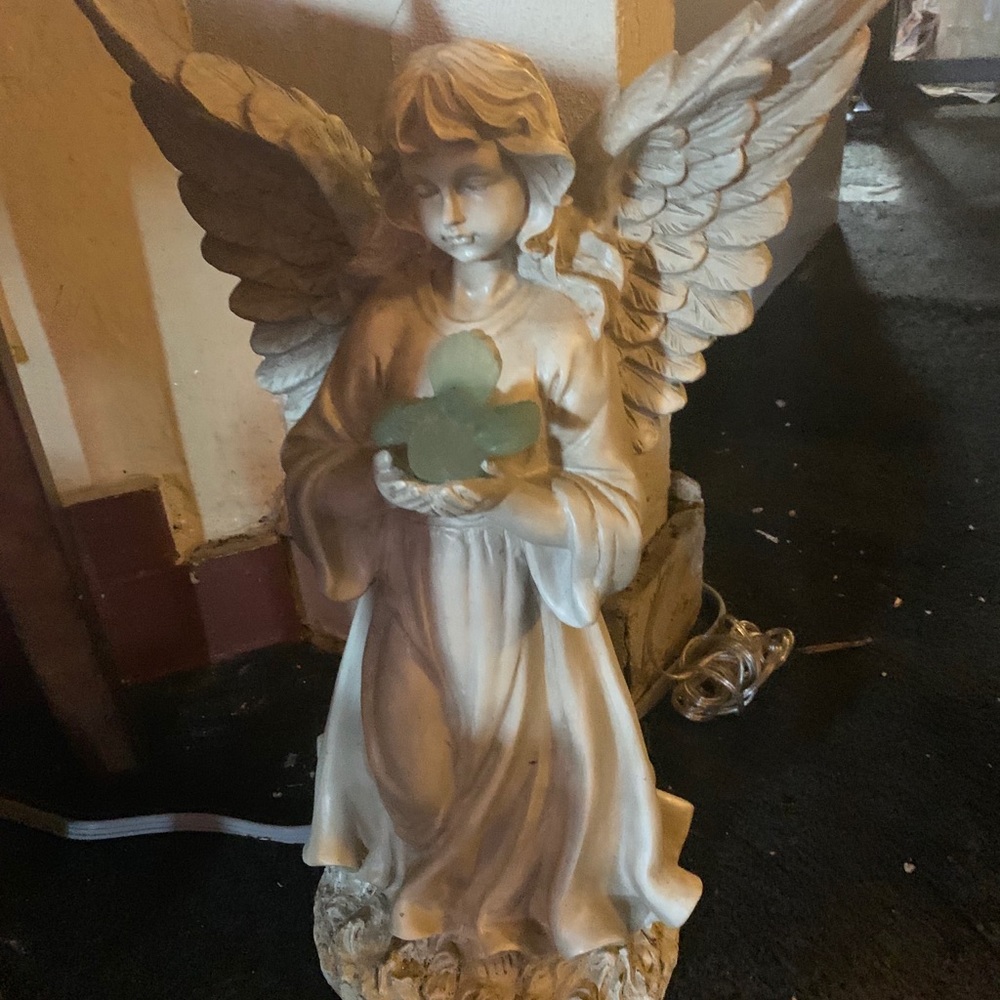 Beautiful angels to display